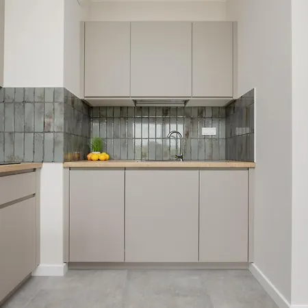 Green View Apartament Ludwiki 바르샤바