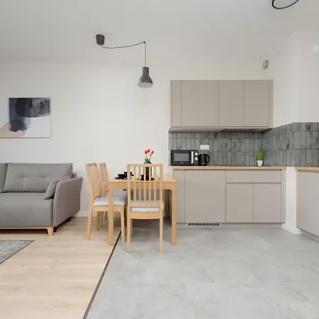 아파트 Green View Apartament Ludwiki 바르샤바
