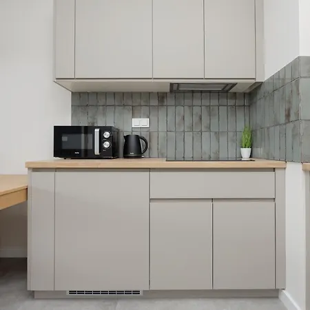 Green View Apartament Ludwiki 바르샤바